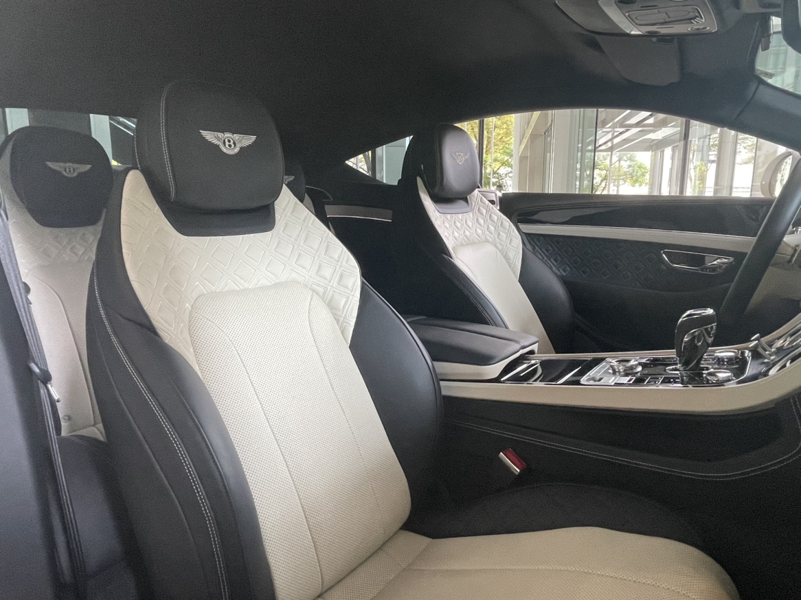 【Bentley】Diamond tie ダイアモンドタイ グレー ダイヤモンド タイ | ベントレー モーターズ